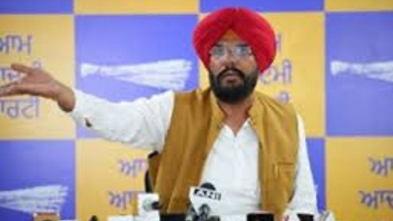 पंजाब में वीबी-जी राम-जी बिल वापस लेने की मांग, मनरेगा में बदलाव को बताया खतरनाक पंजाब में वीबी-जी राम-जी बिल वापस लेने की मांग, मनरेगा में बदलाव को बताया खतरनाक