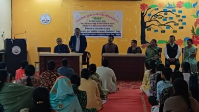 कुशाभाऊ ठाकरे जी की पुण्यतिथि में विवि में श्रद्धांजलि सभा का आयोजन