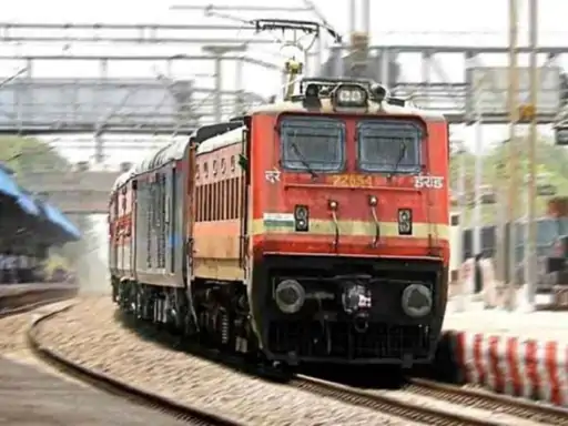 तत्काल टिकट-बुकिंग में बड़ा बदलाव, अब पीआरएस पर OTP जरूरी:आज से दक्षिण पूर्व मध्य रेलवे की 6 ट्रेनों में होगी शुरुआत