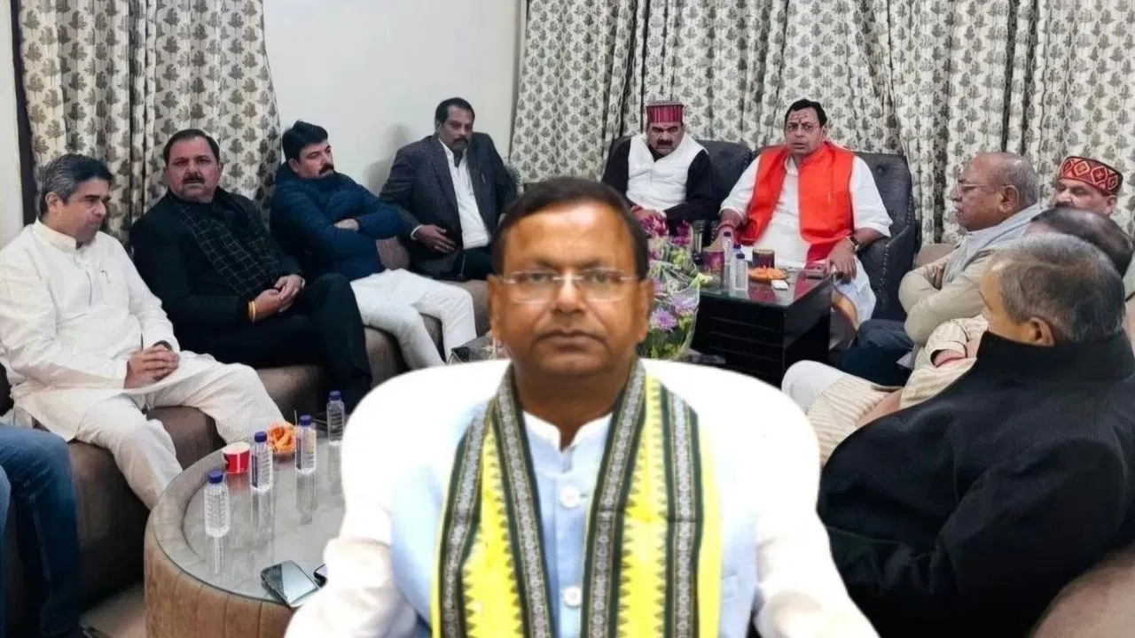 ब्राह्मण विधायकों की बैठक पर BJP सख्त, पंकज चौधरी ने दोहराई चेतावनी ब्राह्मण विधायकों की बैठक पर BJP सख्त, पंकज चौधरी ने दोहराई चेतावनी