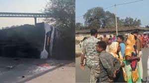 Breaking : तमनार में कोयला खदान का विरोध, ग्रामीणों ने पुलिस पर किया पथराव, कई पुलिसकर्मी घायल