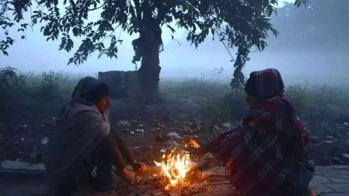 छत्तीसगढ़ में पड़ रही कड़ाके की ठंड, तेज हवाओं ने बढ़ाई ठंड, शीतलहर का अलर्ट जारी छत्तीसगढ़ में पड़ रही कड़ाके की ठंड, तेज हवाओं ने बढ़ाई ठंड, शीतलहर का अलर्ट जारी