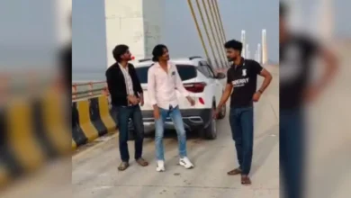 ‘अतीक बोल रहे, नाम तो सुना…’, फॉर्च्यूनर गाड़ी और माफिया का डायलॉग, प्रयागराज में REEL बनाने वाले 4 युवक अरेस्ट