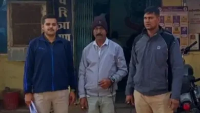 गुजरात के लुटेरे दूल्हे को छत्तीसगढ़ पुलिस ने पकड़ा:कुंवारा हूं कहकर 4 शादियां की; टीचर के 44 लाख कैश-जेवर, मोबाइल लेकर भागा था