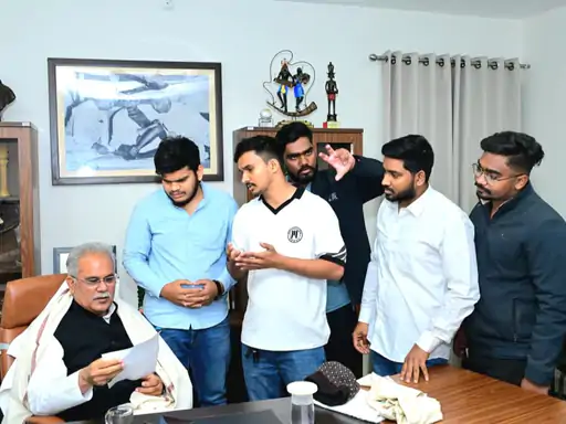 नई विधानसभा का नाम ‘मिनी माता भवन’ रखने की मांग:सतनामी समाज के युवाओं ने विपक्ष से सत्र में मुद्दा उठाने का किया आग्रह नई विधानसभा का नाम ‘मिनी माता भवन’ रखने की मांग:सतनामी समाज के युवाओं ने विपक्ष से सत्र में मुद्दा उठाने का किया आग्रह