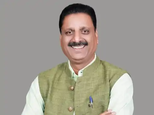 छत्तीसगढ़ सहकारी बैंकों में नए अध्यक्ष-उपाध्यक्ष नियुक्त:निरंजन सिन्हा को रायपुर की जिम्मेदारी, रजनीश सिंह बिलासपुर के अध्यक्ष बने