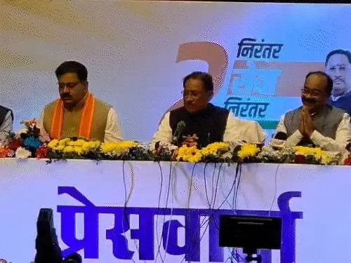 ओलिंपिक में गोल्ड-मेडल जीतने पर छत्तीसगढ़ सरकार 3 करोड़ देगी:सरेंडर्ड नक्सलियों को ही मिलेगा घोषित इनाम, 2 साल का रिपोर्ट कार्ड पेश ओलिंपिक में गोल्ड-मेडल जीतने पर छत्तीसगढ़ सरकार 3 करोड़ देगी:सरेंडर्ड नक्सलियों को ही मिलेगा घोषित इनाम, 2 साल का रिपोर्ट कार्ड पेश
