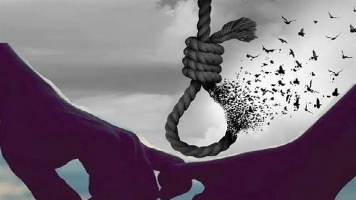 सिरोही में सनसनी: एक ही फंदे पर लटके मिले लड़का-लड़की के शव, युवती की गुमशुदगी पहले से दर्ज सिरोही में सनसनी: एक ही फंदे पर लटके मिले लड़का-लड़की के शव, युवती की गुमशुदगी पहले से दर्ज