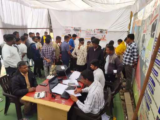 कांकेर में सड़क सुरक्षा अभियान के तहत 208 लर्निंग लाइसेंस जारी, जागरूकता पर जोर