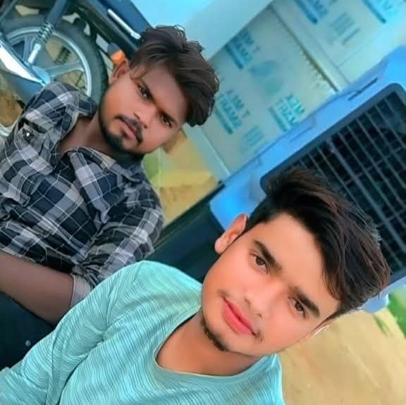 इटावा: जनरेटर के जहरीले धुएं ने बुझा दी दो घरों की रौशनी, एक साथ जली मोहित–सागर की चिताएं…