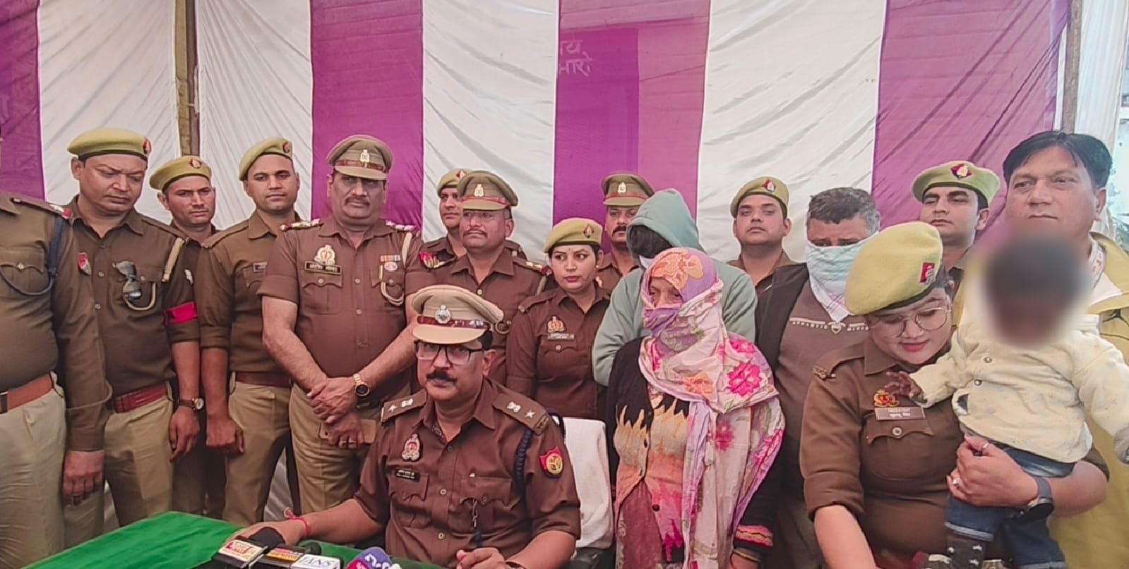 नशीला लड्डू, अपहरण और 3.50 लाख की सौदेबाज़ी—रेल में हिला देने वाली वारदात का पर्दाफाश नशीला लड्डू, अपहरण और 3.50 लाख की सौदेबाज़ी—रेल में हिला देने वाली वारदात का पर्दाफाश