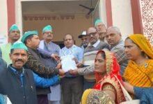 सुल्तानपुर कलेक्ट्रेट पर किसानों का हल्ला बोल, 15 सूत्रीय मांगों को लेकर प्रशासन को चेतावनी