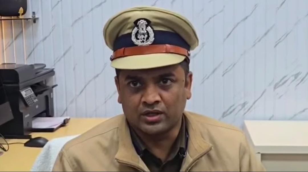 बिहार: दारोगा ने डॉक्टर से की थी बदतमीजी व गाली-गलौज, गालीबाज थानाध्यक्ष निलंबित!
