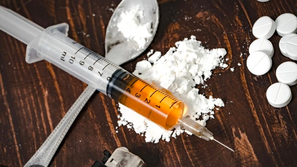 बरेली: 74 ग्राम अवैध स्मैक के साथ तस्कर गिरफ्तार, पुलिस ने सैटेलाइट बस अड्डे के पास दबोचा