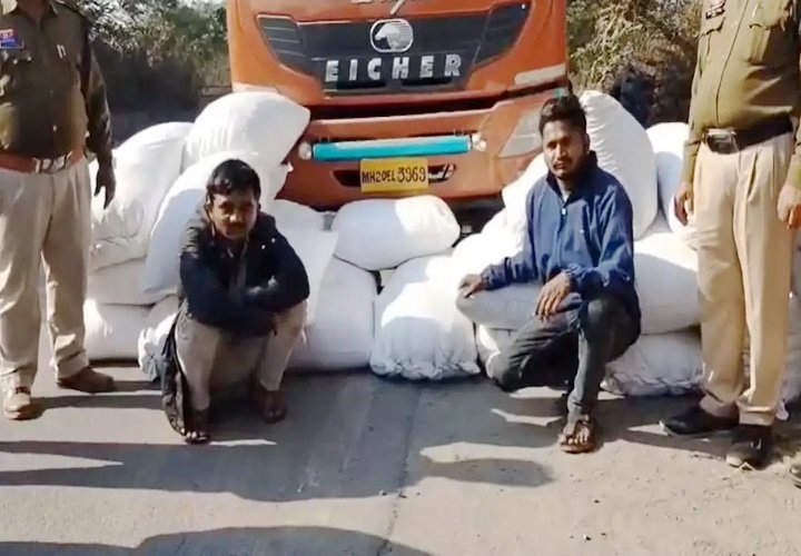 महासमुंद में नशे के खिलाफ बड़ी कार्रवाई ,4 करोड़ से ज्यादा के माल के साथ तस्कर गिरफ्तार