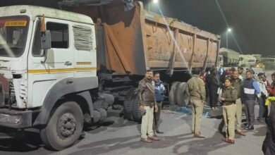 कोरबा: तेज रफ्तार ट्रेलर ने ग्रामीण को कुचला, मौके पर मौत; गुस्साए परिजनों ने किया चक्काजाम