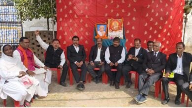 वकीलों ने फिर शुरु किया धरना-प्रदर्शन, कटघोरा को हर हाल में जिले का दर्जा दिए जाने की है मांग