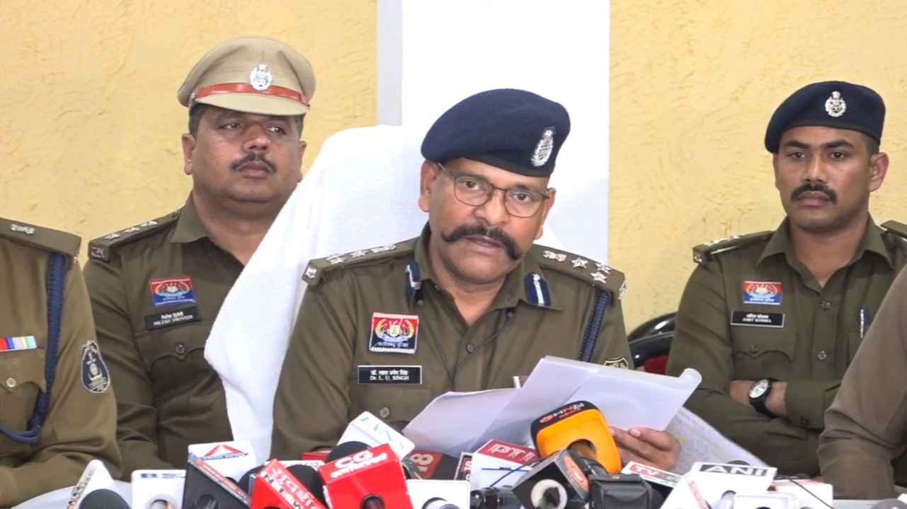 रायपुर में साल 2025 में अलग-अलग मामलों में 15, 885 FIR दर्ज, SSP लाल उमेद सिंह ने दी जानकारी