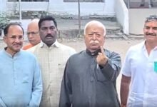 Maharashtra BMC Election 2026 LIVE: दिग्गजों ने डाला वोट, सचिन तेंदुलकर, अक्षय कुमार, मोहन भागवत समेत इन हस्तियों ने किया मतदान