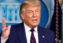 चीन से नजदीकी पर ट्रंप का कनाडा को अल्टीमेटम, 100 फीसदी टैरिफ की दी चेतावनी