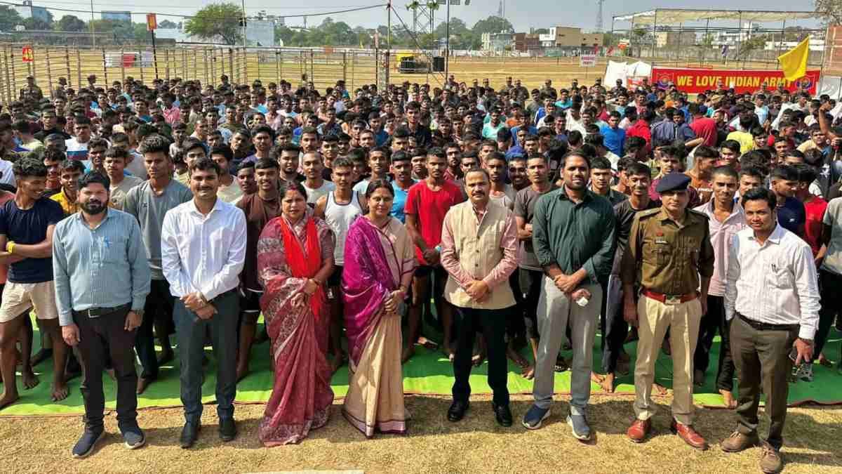 अग्निवीर भर्ती रैली युवाओं का हौसला बढ़ाने पहुंचीं सांसद रूप कुमारी, भर्ती प्रक्रिया का लिया जायजा