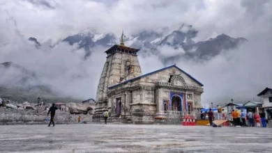 Kedarnath Dham: केदारनाथ यात्रा के लिए इस बार नई गाइडलाइन, मंदिर परिसर में मोबाइल पर पूरी तरह प्रतिबंध, लगेगा भारी जुर्माना