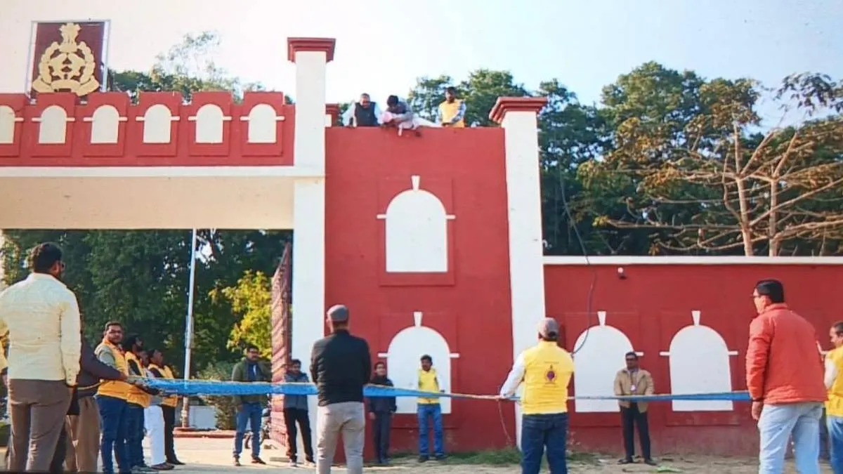 यूपी के सभी 75 जिलों में 23 जनवरी को एक साथ ब्लैकआउट, बजेंगे सायरन, लाइटें करनी होंगी बंद; जानें पूरा मामला