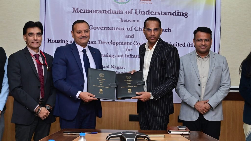 आवास और बुनियादी ढांचा विकास के लिए एमओयू पर हस्ताक्षर