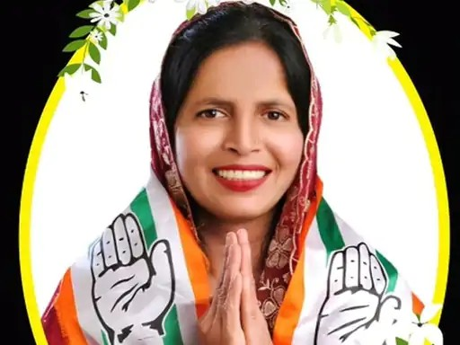 महिला कांग्रेस नेता ने पुलिस-कोर्ट स्टाफ के सामने कि खुदकुशी महिला कांग्रेस नेता ने पुलिस-कोर्ट स्टाफ के सामने कि खुदकुशी