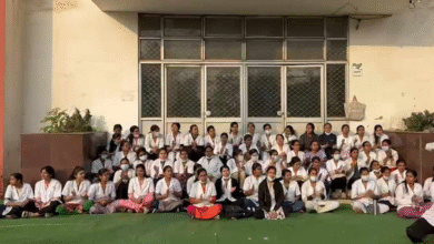 डेंटल कॉलेज के छात्र सात दिन से हड़ताल पर, चर्चा के लिए पहुंचे एडीएम-एसडीएम, गतिरोध बने रहने पर बल प्रयोग की आशंका…