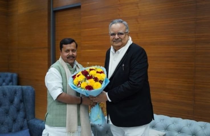 विस अध्यक्ष डॉ. रमन सिंह ने दिल्ली में नितिन नवीन से की मुलाकात विस अध्यक्ष डॉ. रमन सिंह ने दिल्ली में नितिन नवीन से की मुलाकात