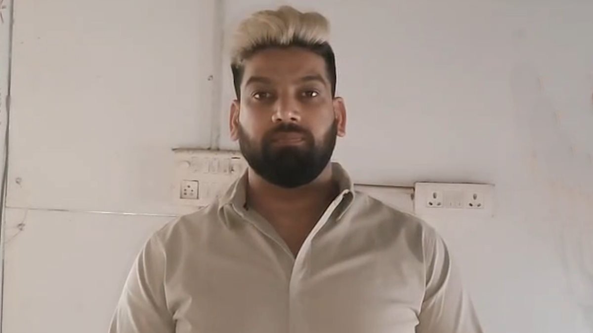 हिस्ट्रीशीटर रोहित तोमर पुलिस के सामने हुए पेश, सुप्रीम कोर्ट ने गिरफ्तारी पर लगाई है रोक