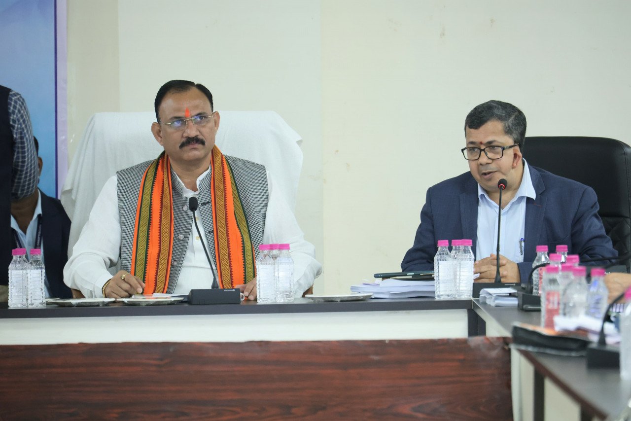 CG Budget Update: राज्य के शासकीय कर्मचारियों को कैशलैस चिकित्सा सुविधा देने का निर्णय ऐतिहासिक: स्वास्थ्य मंत्री