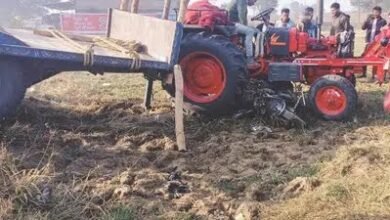 सूरजपुर में दर्दनाक हादसा, तेज रफ्तार ट्रैक्टर ने ली सहायक शिक्षिका की जान, बेटा गंभीर