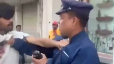 ट्रैफिक जवान ने जड़ा थप्पड़ तो युवक ने भी किया पलटवार, अंबिकापुर की घटना का वीडियो वायरल