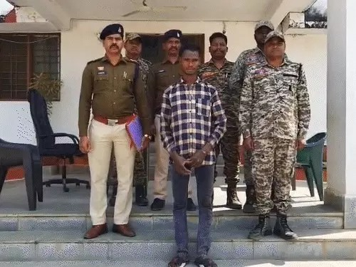 जादू-टोना के शक में भतीजे ने चाचा को काट डाला