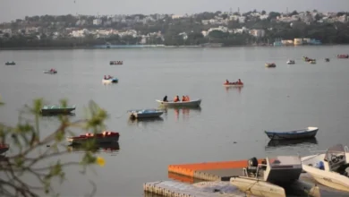 बड़े तालाब पर प्रशासन की बड़ी स्ट्राइक… VIP रोड पर रसूखदारों के निर्माण चिह्नित, राज्यमंत्री के बंगले पर भी लगा पीला निशान