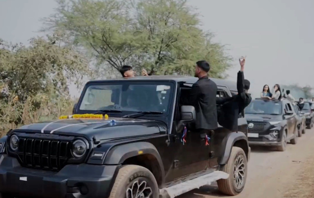 फेयरवेल पार्टी में टशन जमाने रायपुर से किराए पर लाए लग्जरी कार, खतरनाक स्टंटबाजी करते बनाई रील