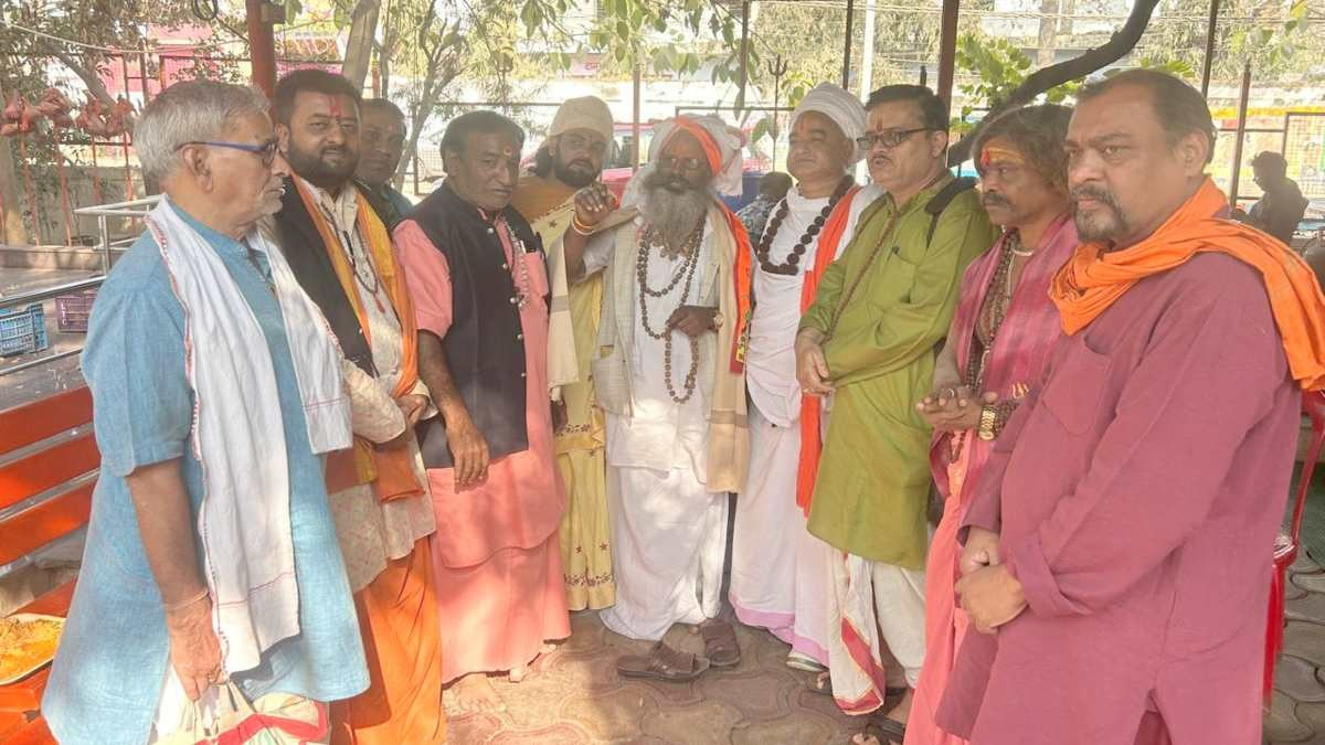 राजिम कल्प कुंभ 2026 की सूची से साधु-संतों के नाम हटाने पर संत समाज में आक्रोश, दोषियों के खिलाफ कार्रवाई की मांग