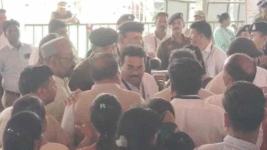 सीएम के कार्यक्रम में हंगामा : सुरक्षा कर्मियों से भिड़े भाजपा कार्यकर्ता, नेताओं के बीच-बचाव के बाद शांत हुआ मामला