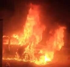 रायपुर में युवक कांग्रेस नेता की कारों में आग, इलाके में सनसनी; पुलिस जांच में जुटी