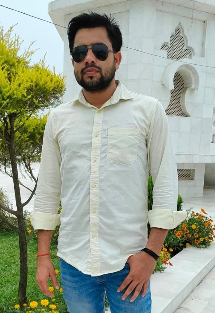 इटावा: 36 घंटे में मनीष हत्याकांड का पर्दाफाश, प्रेम प्रसंग में रची गई थी साजिश इटावा: 36 घंटे में मनीष हत्याकांड का पर्दाफाश, प्रेम प्रसंग में रची गई थी साजिश