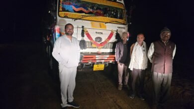 कुसमी में ओवरलोडिंग पर प्रशासन की सख्ती, SDM के नेतृत्व में गोतरा से 2 हाईवा जब्त