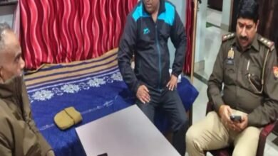 सुल्तानपुर में आधी रात छापा कांग्रेस नेताओं को किया हाउस अरेस्ट सियासत गरम