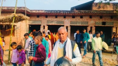 उत्तर प्रदेश: दूल्हा पानी पड़ते ही कांपने लगा, शादी टूटी: सुल्तानपुर में दुल्हन के पिता बोले- सहारा देकर मंडप तक लाए थे… उत्तर प्रदेश: दूल्हा पानी पड़ते ही कांपने लगा, शादी टूटी: सुल्तानपुर में दुल्हन के पिता बोले- सहारा देकर मंडप तक लाए थे…