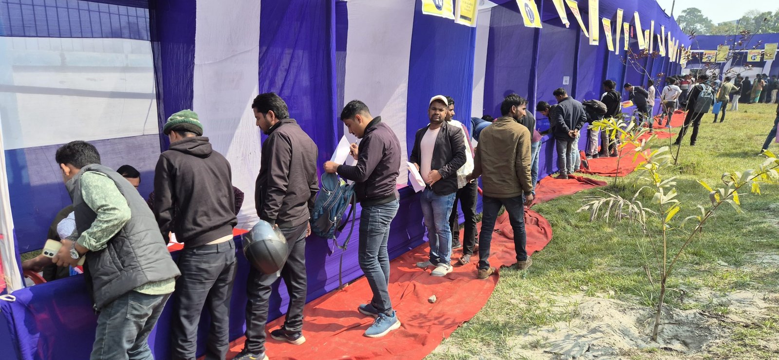 बिहार: सुपौल के बेरोजगारों के लिए रोजगार की खबर, युवाओं को निजी क्षेत्र में मिलेगा नौकरी का मौका बिहार: सुपौल के बेरोजगारों के लिए रोजगार की खबर, युवाओं को निजी क्षेत्र में मिलेगा नौकरी का मौका