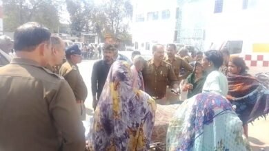 सीधी: अज्ञात वाहन की टक्कर से युवक की मौत, अस्पताल में परिजनों का हंगामा; मददगार ढाबा संचालक पर लगे आरोप