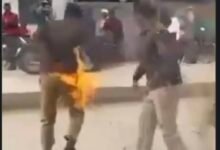 मध्य प्रदेश: मैहर में पुतला दहन के दौरान हादसा: यातायात प्रभारी झुलसे, 10 पर दंगा भड़काने का मामला दर्ज