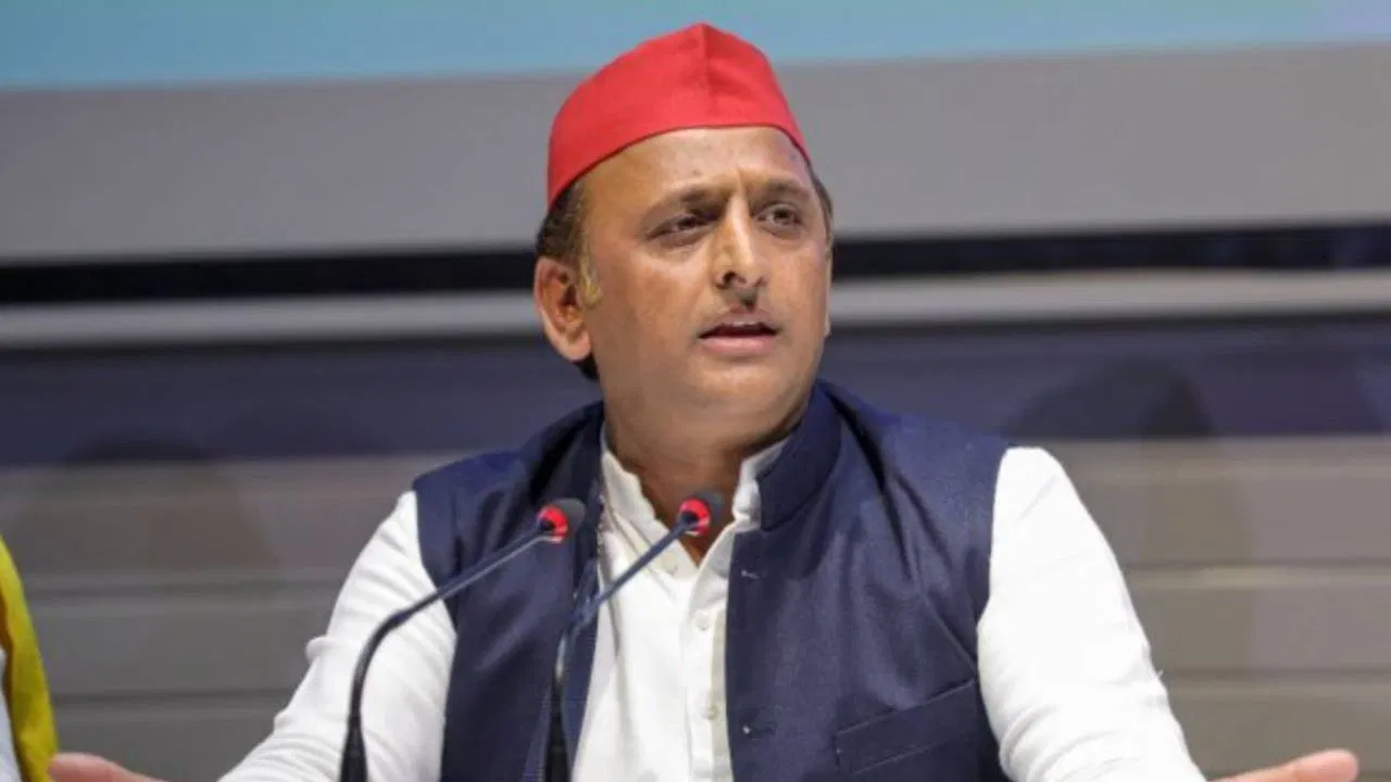 अरविंद केजरीवाल- सिसोदिया के बरी होने पर बोले अखिलेश-सत्य और न्याय की जीत