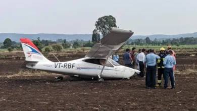 विजयपुरा में ट्रेनिंग विमान की इमरजेंसी लैंडिंग, क्रैश से पहले कूदे पायलट और प्रशिक्षु, सभी सुरक्षित